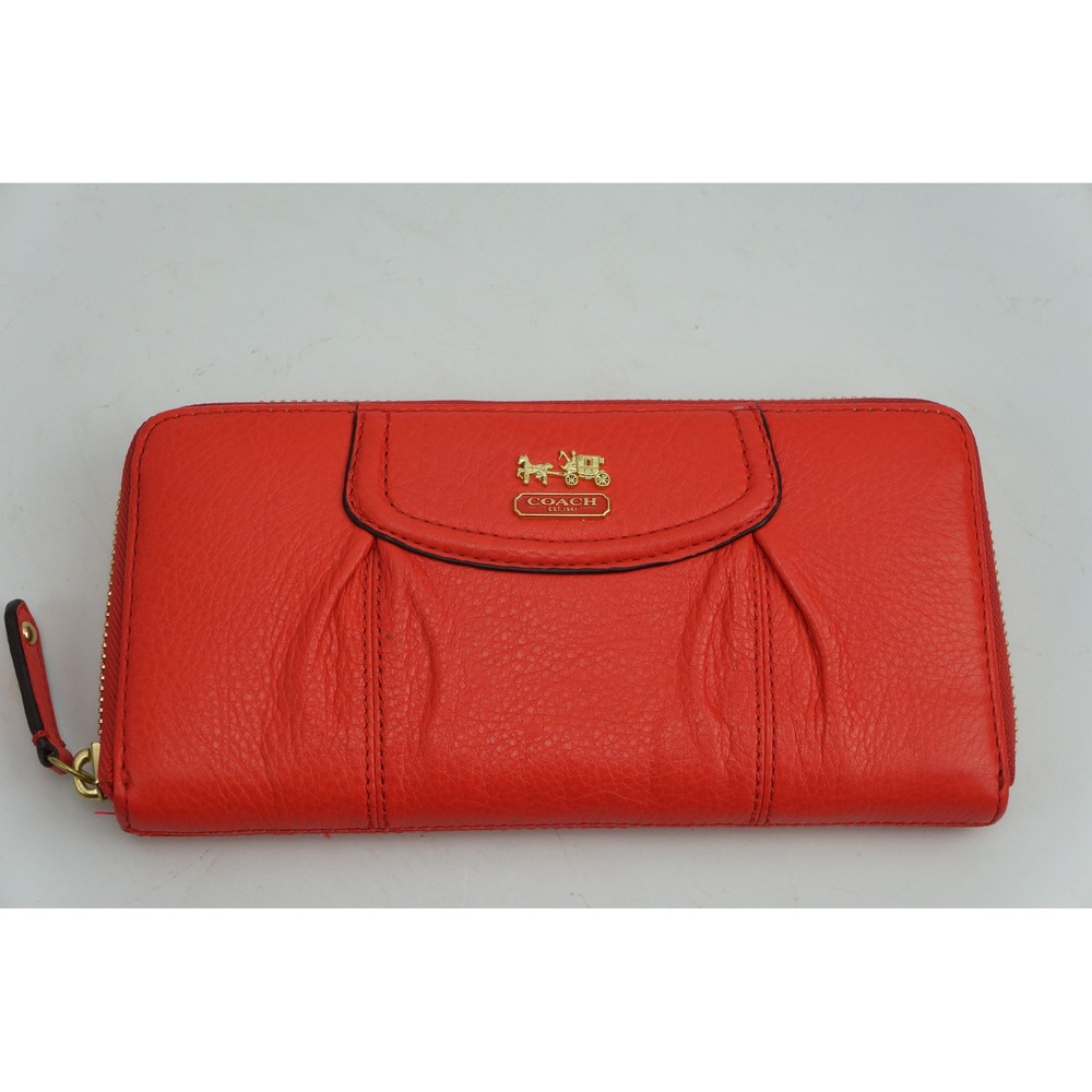 Coach Wallet Papaya Orange Red Madison Leather Accordion Zip‎ New with defects